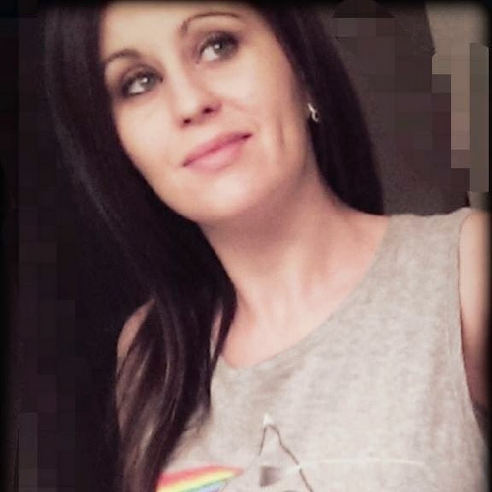 Meet your Posher, Candace